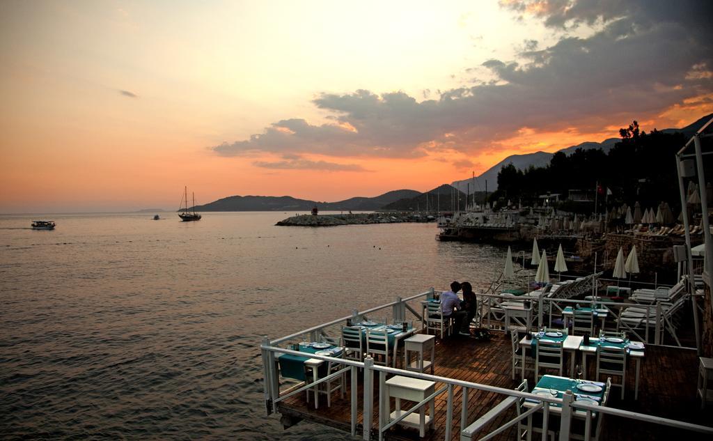 Nur Beach Hotel カシュ エクステリア 写真
